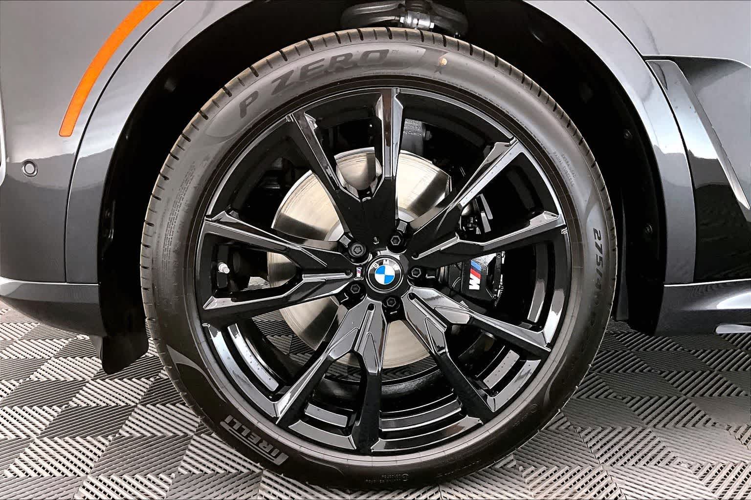Thumbnail: 2026 BMW X7 - 8