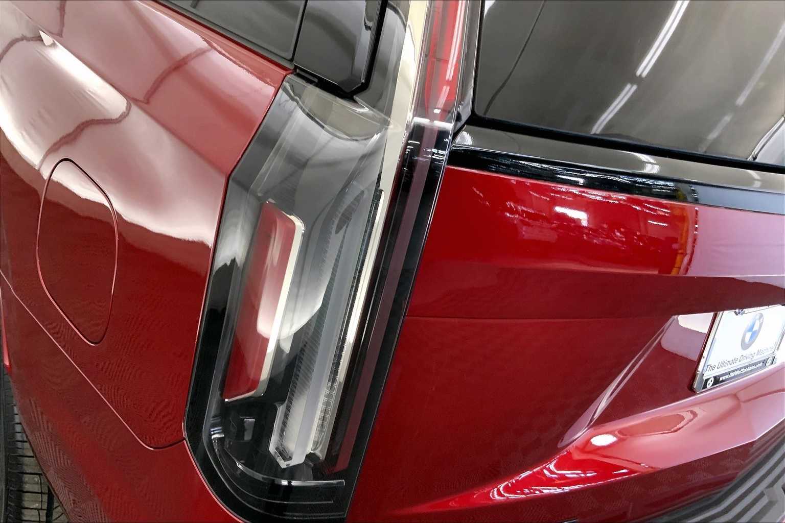 Thumbnail: 2021 Cadillac Escalade - 32