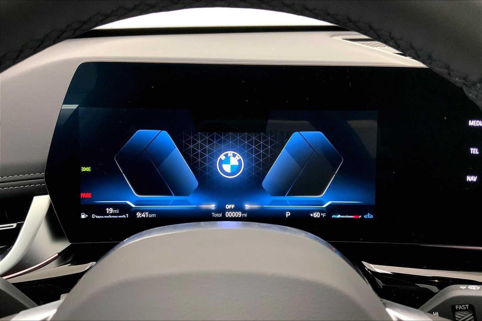 2025 BMW X1 xDrive28i 18