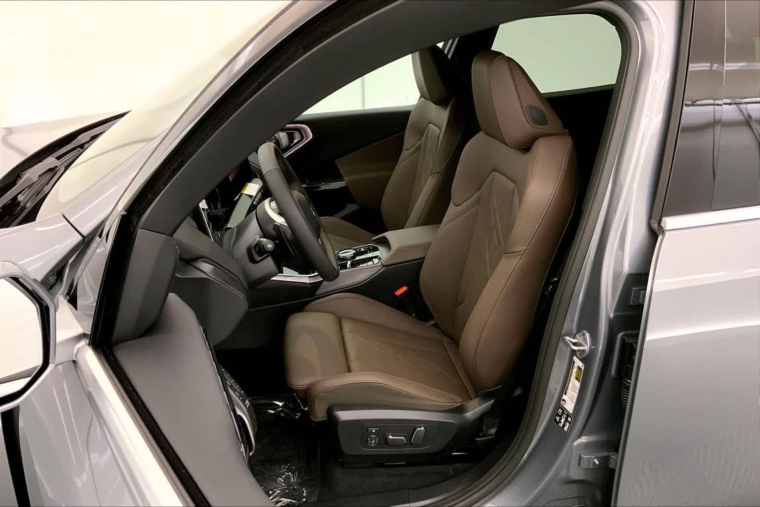 Thumbnail: 2026 BMW X3 - 11