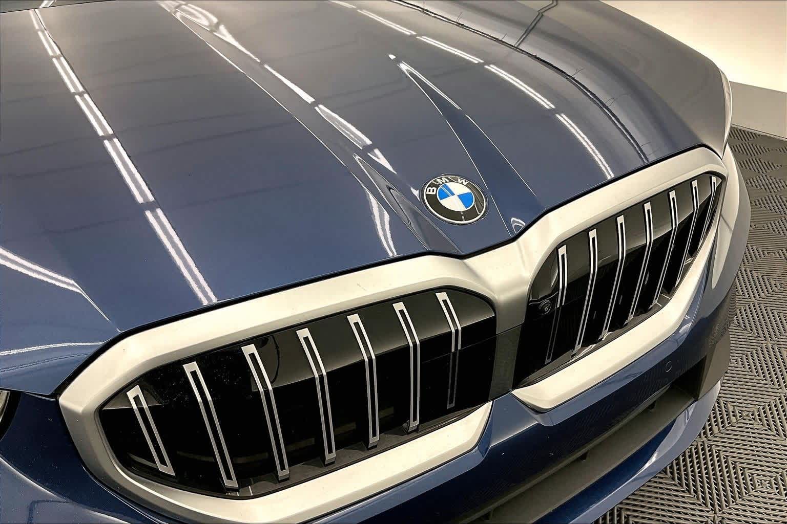 Thumbnail: 2026 BMW 5 Series - 33