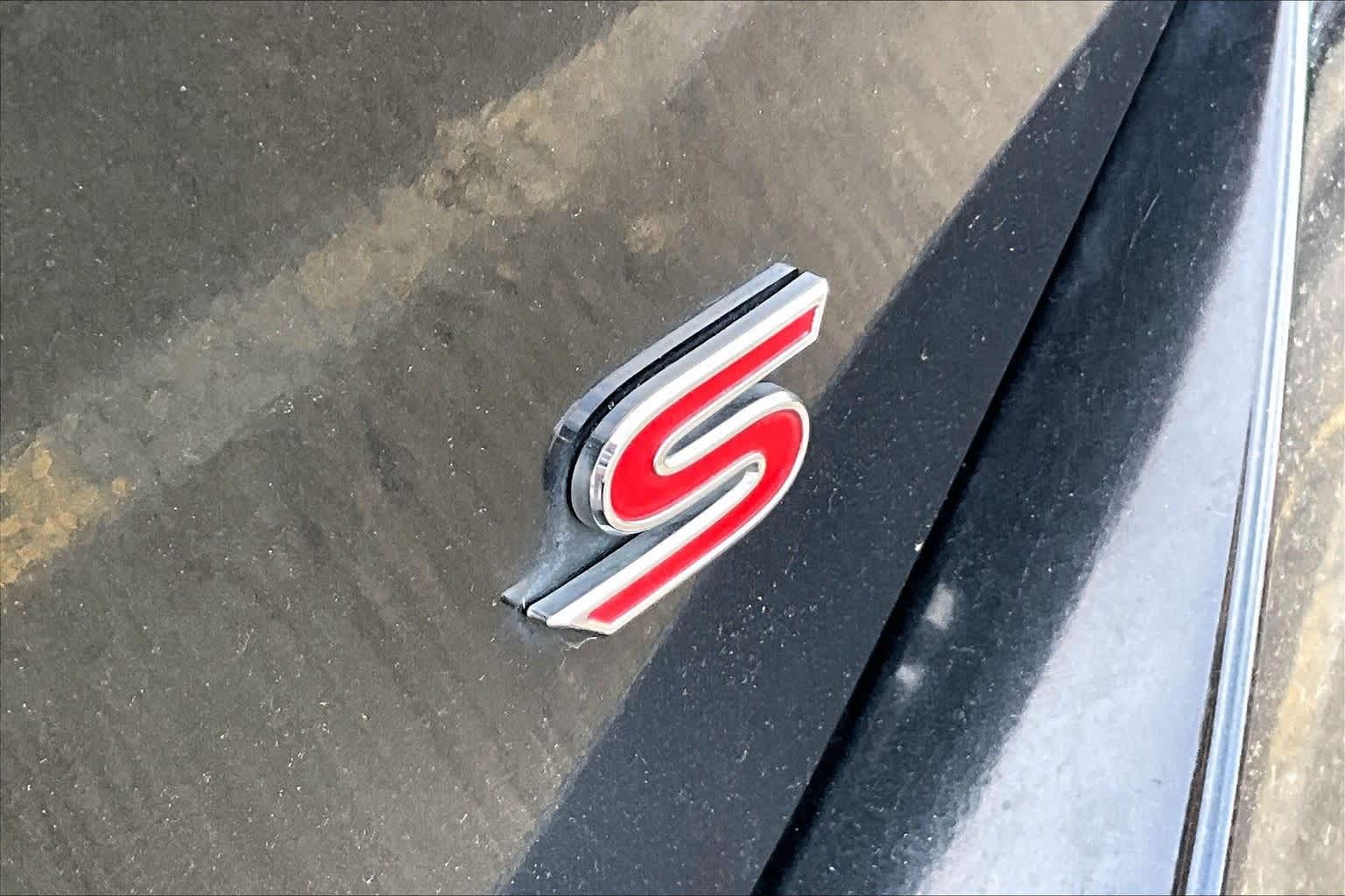 Thumbnail: 2016 Toyota Corolla - 7