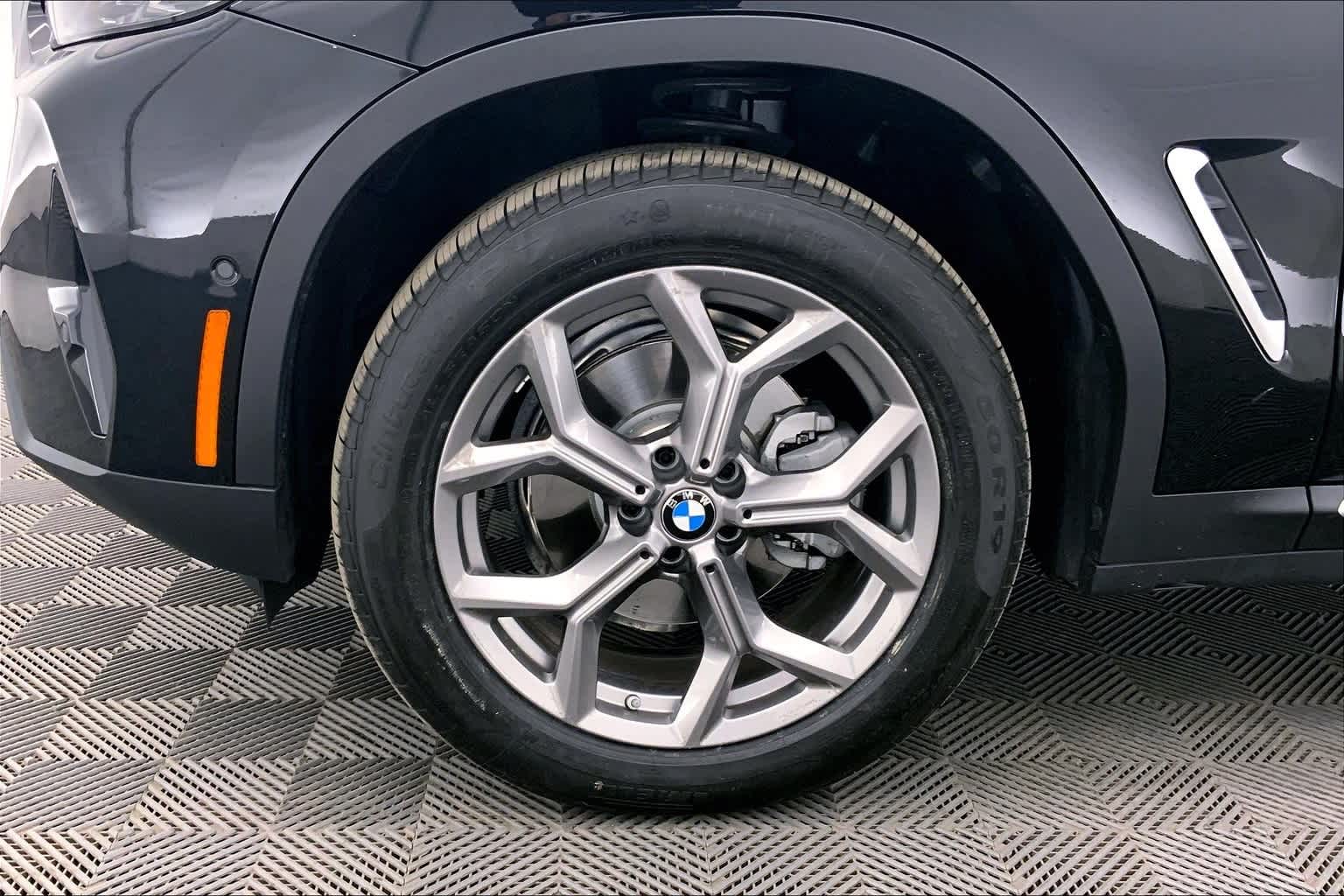 Thumbnail: 2023 BMW X3 - 8