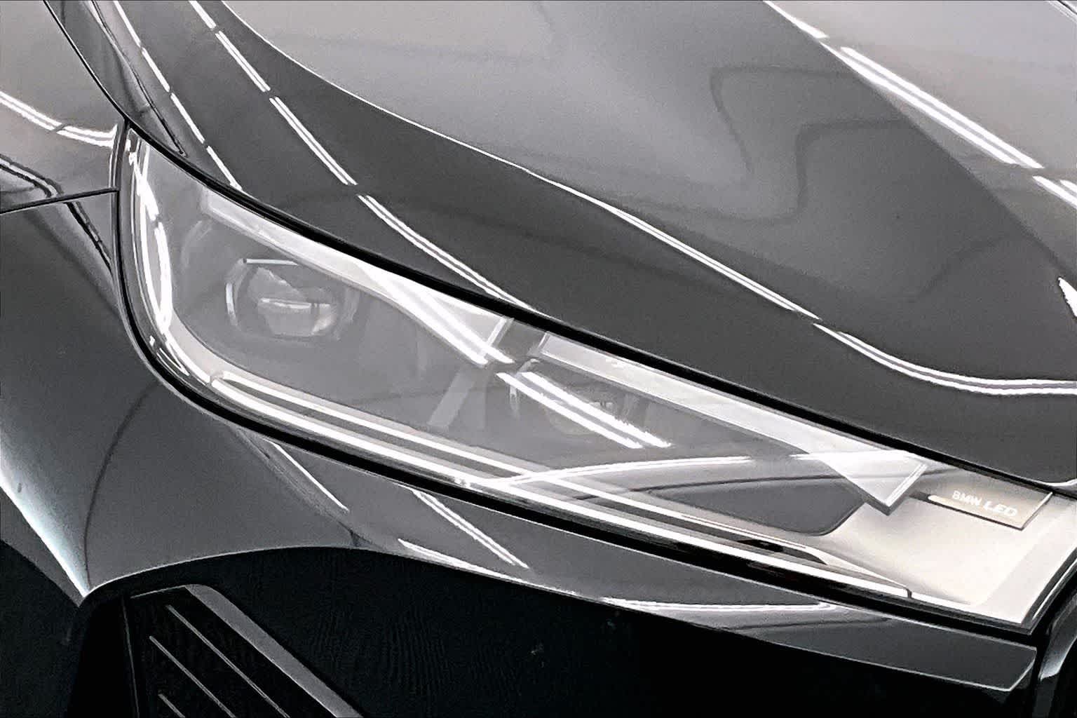 Thumbnail: 2025 BMW iX - 30