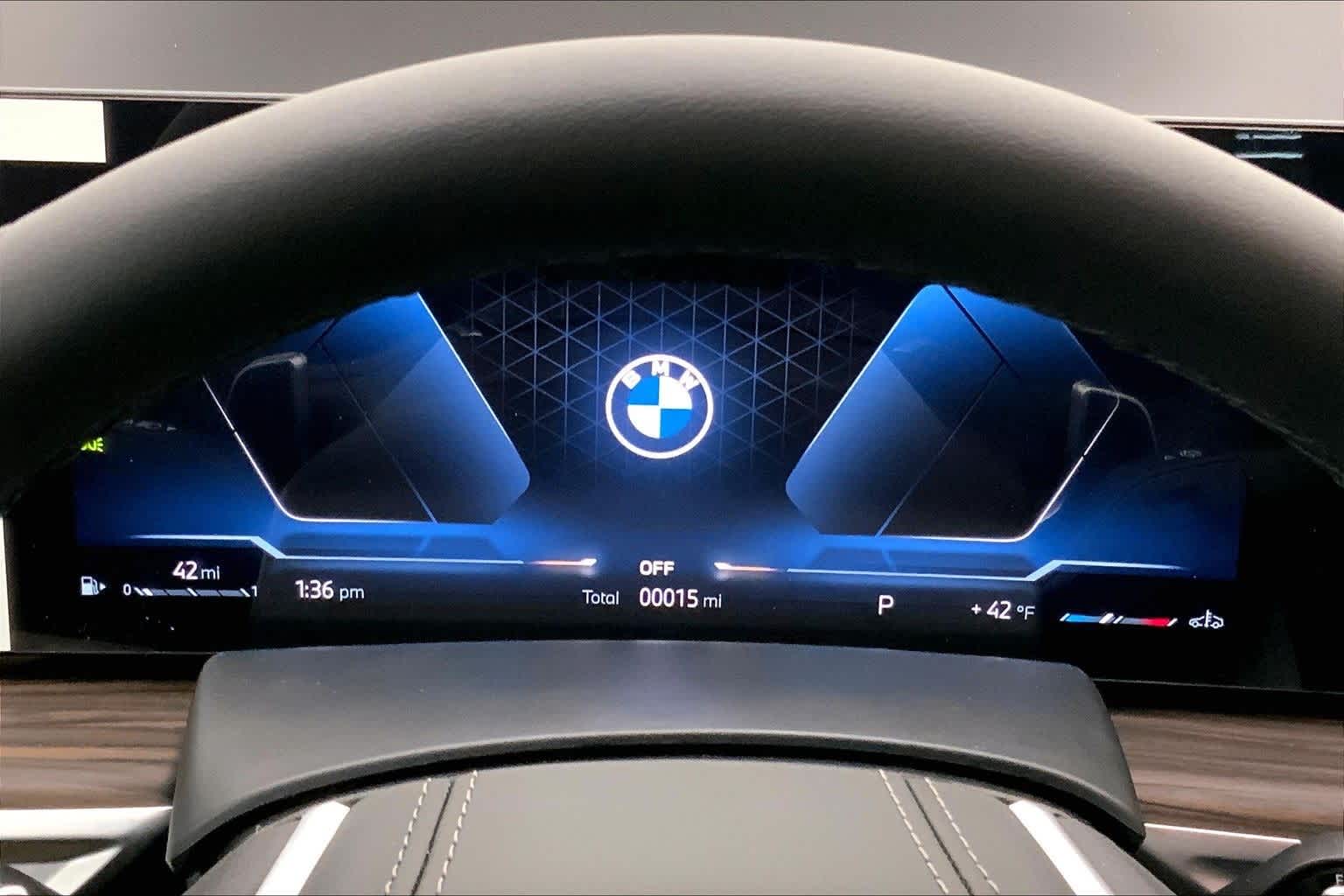 Thumbnail: 2026 BMW X7 - 18