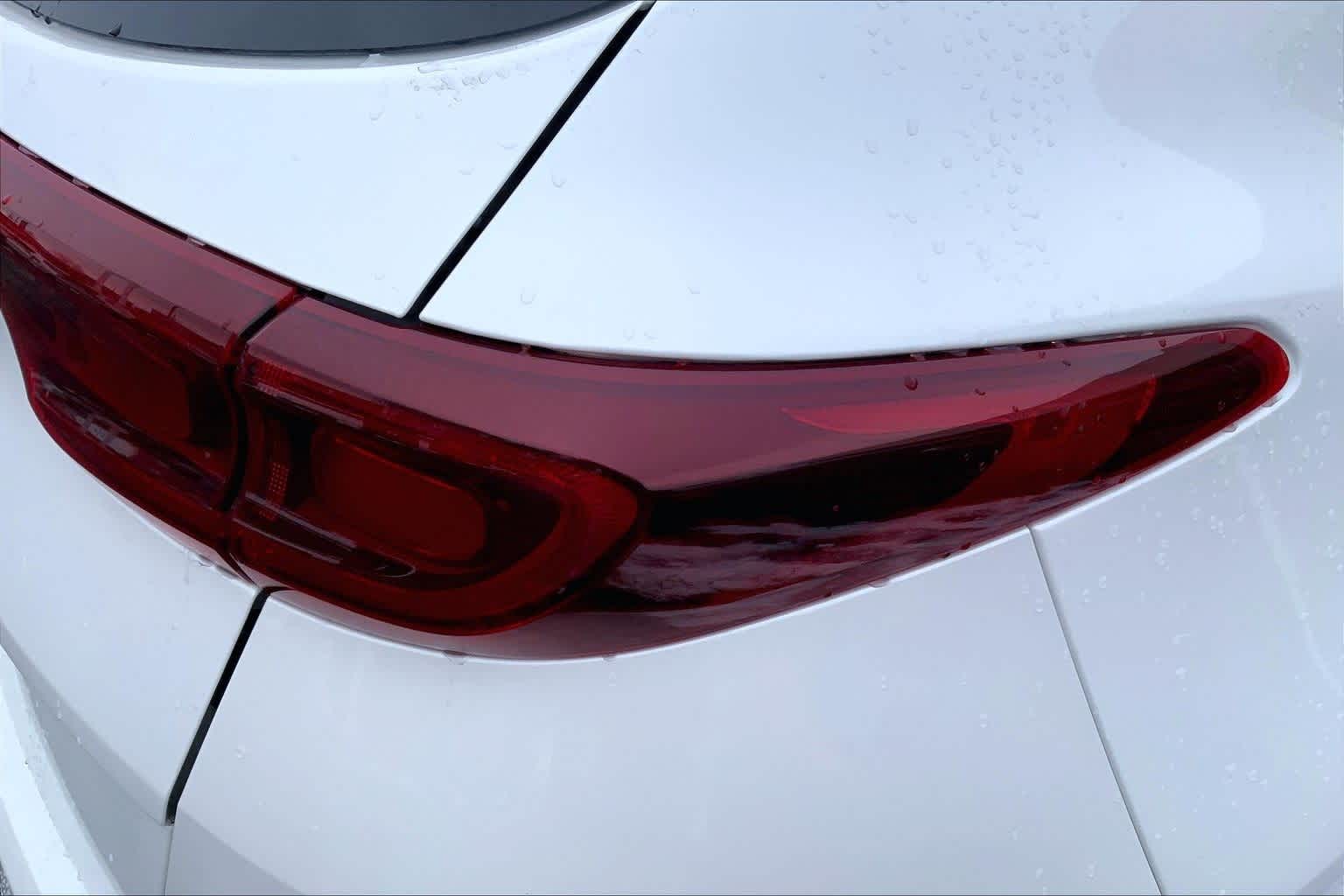 Thumbnail: 2022 Kia Sportage - 12