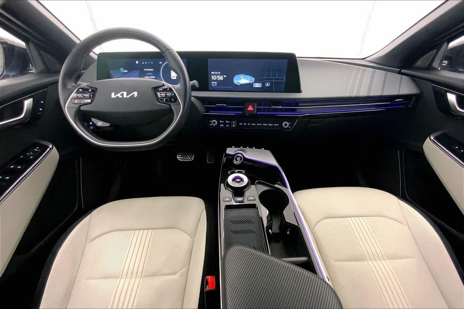 Thumbnail: 2023 Kia EV6 - 10