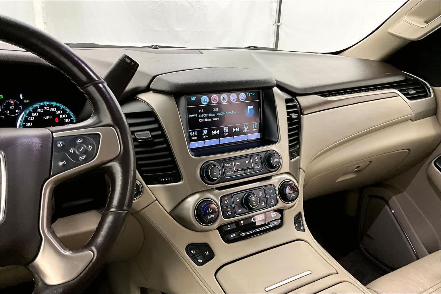 Thumbnail: 2019 GMC Yukon XL - 15