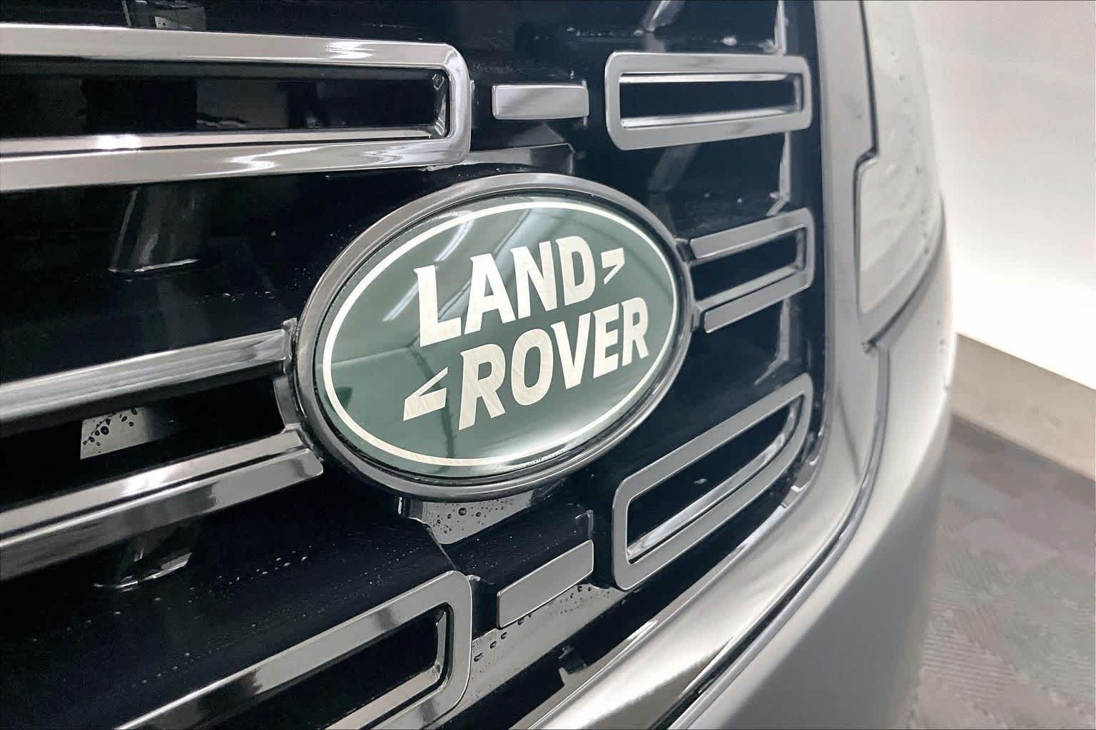 Thumbnail: 2026 Land Rover Range Rover Sport - 7