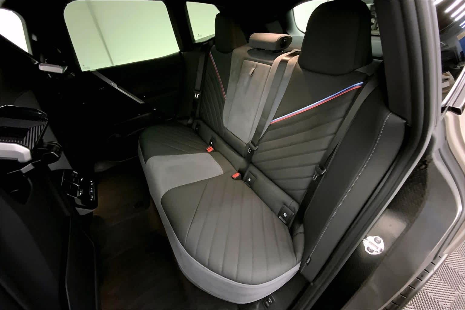 Thumbnail: 2026 BMW iX - 13