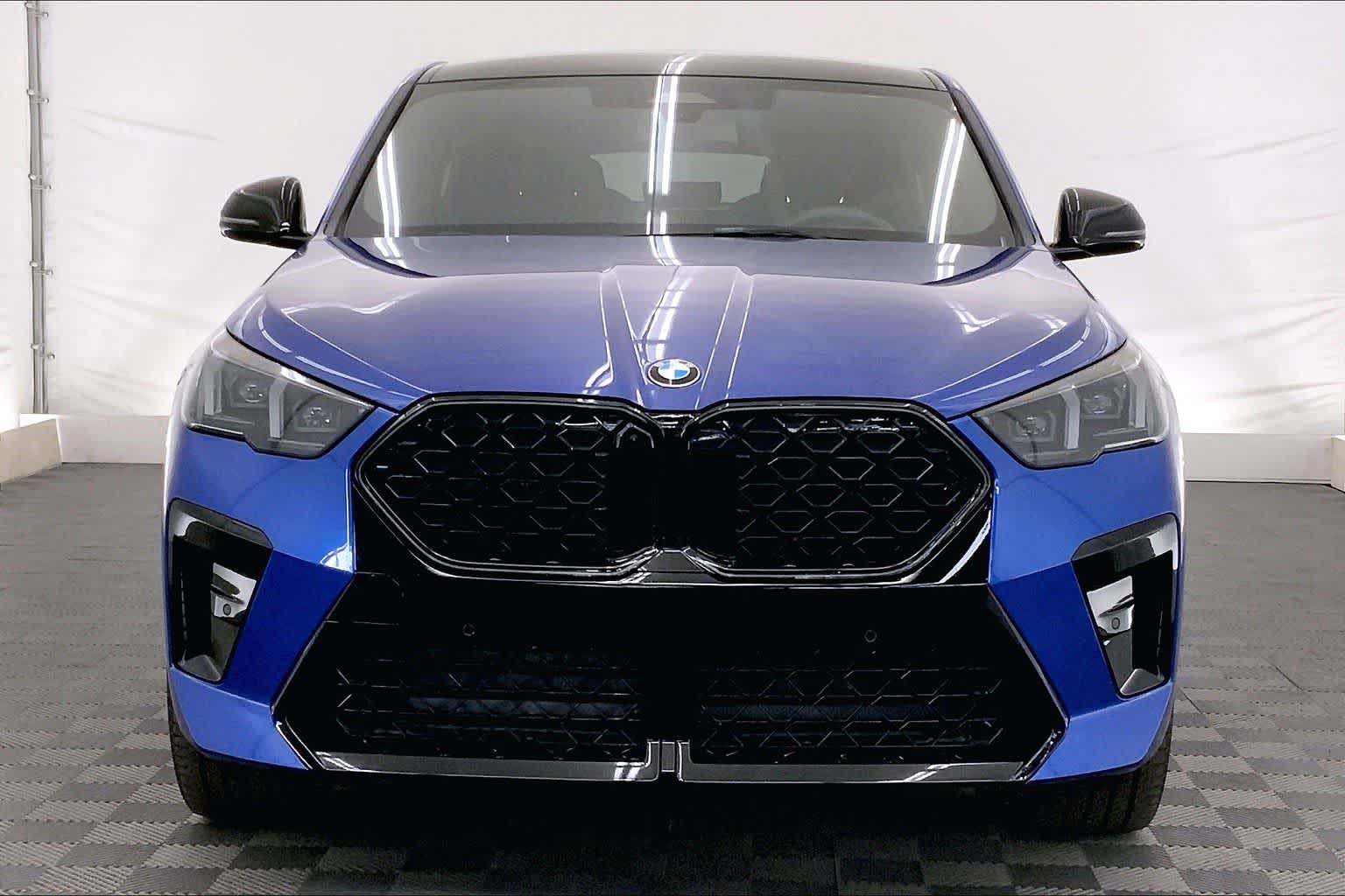 Thumbnail: 2025 BMW X2 - 6