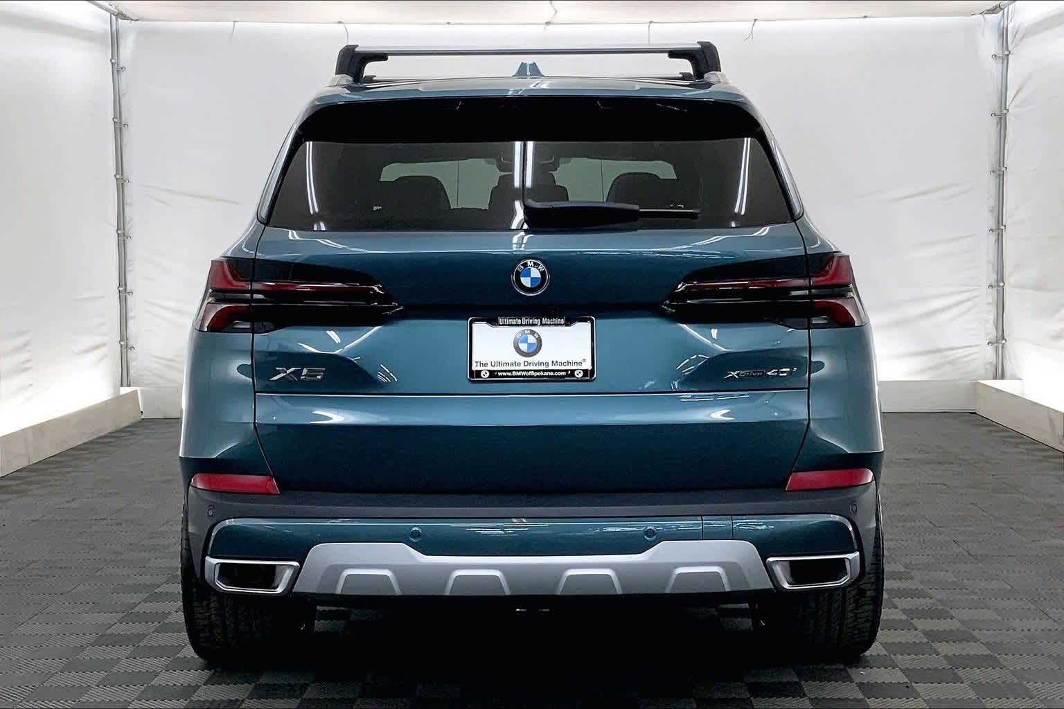 Thumbnail: 2026 BMW X5 - 5