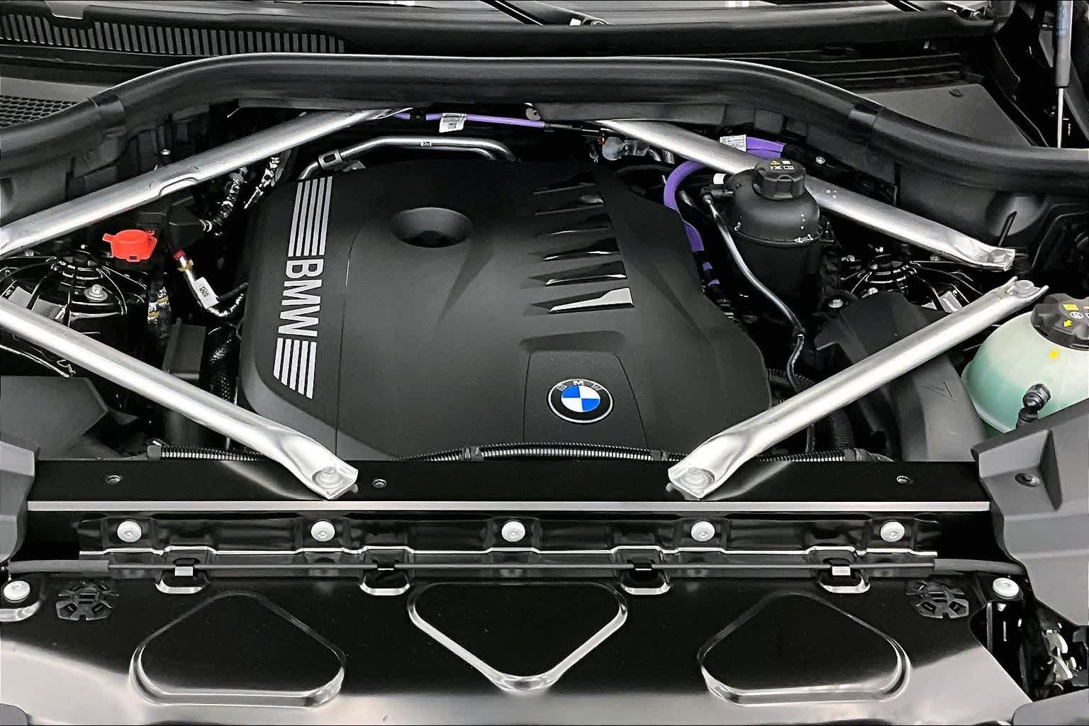 Thumbnail: 2026 BMW X5 - 9