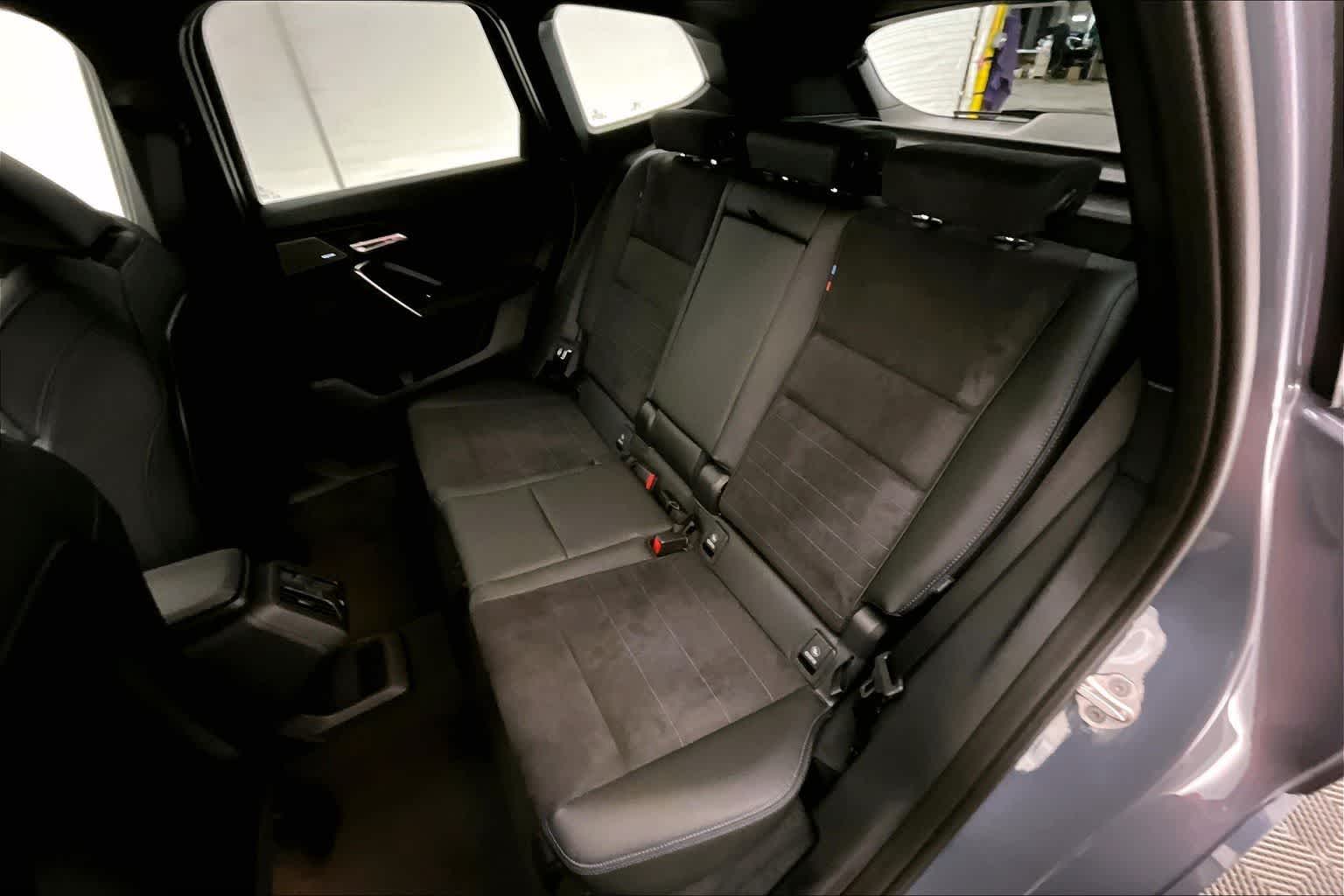 Thumbnail: 2026 BMW X1 - 13