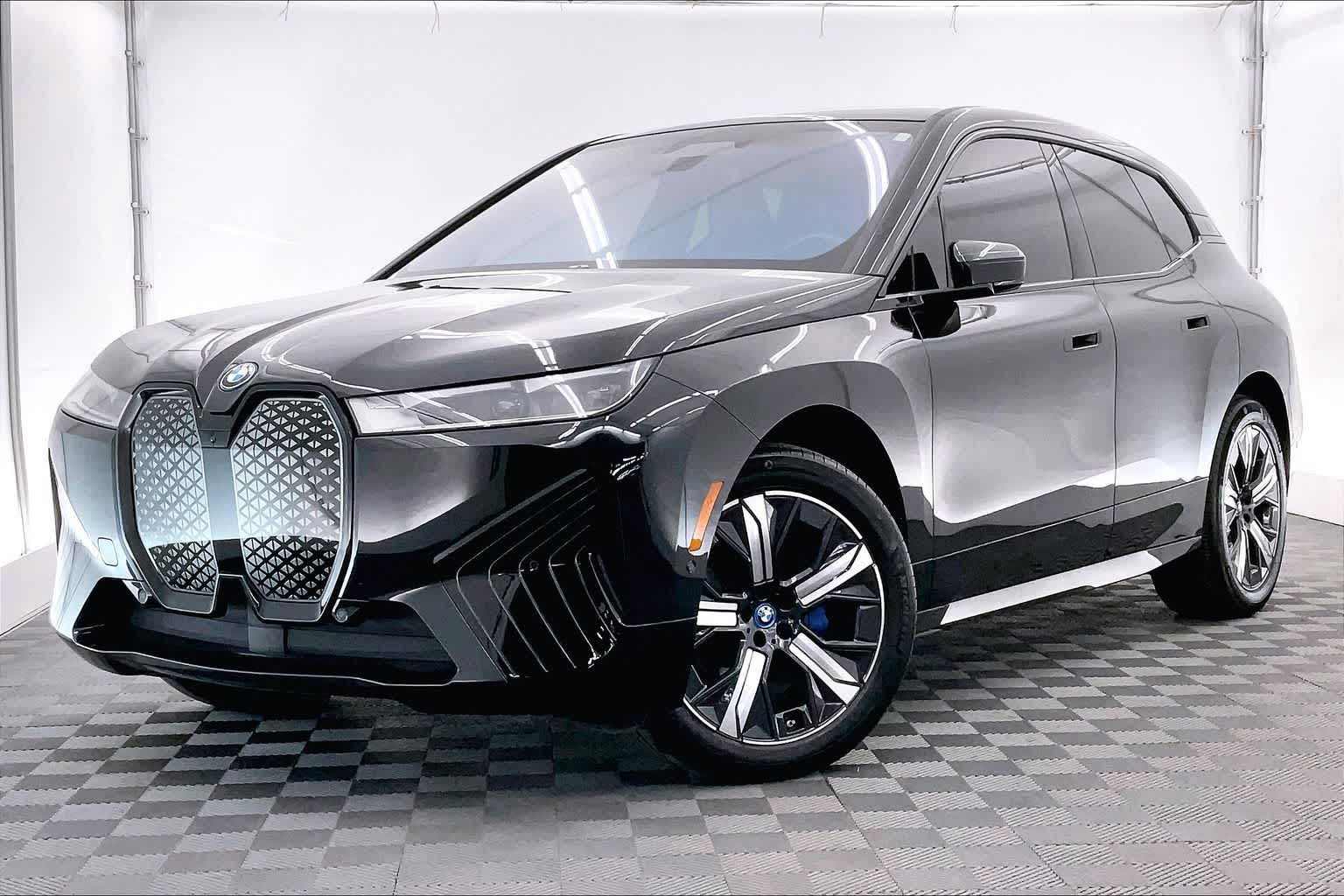 Thumbnail: 2025 BMW iX - 1