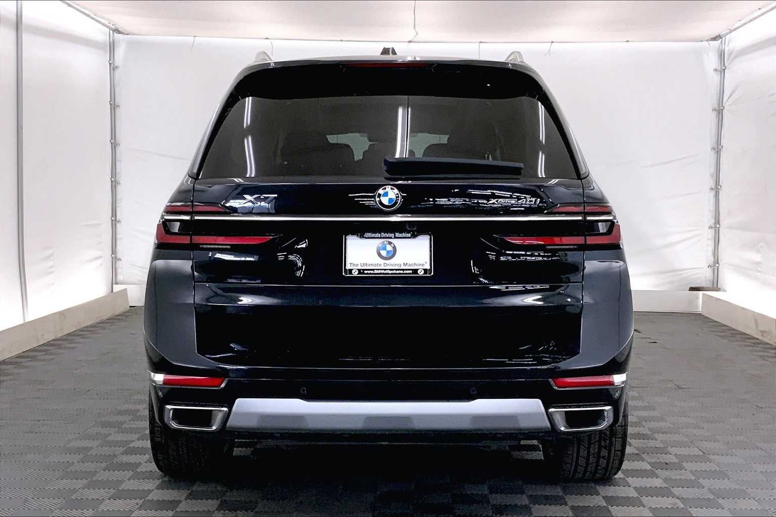Thumbnail: 2024 BMW X7 - 5