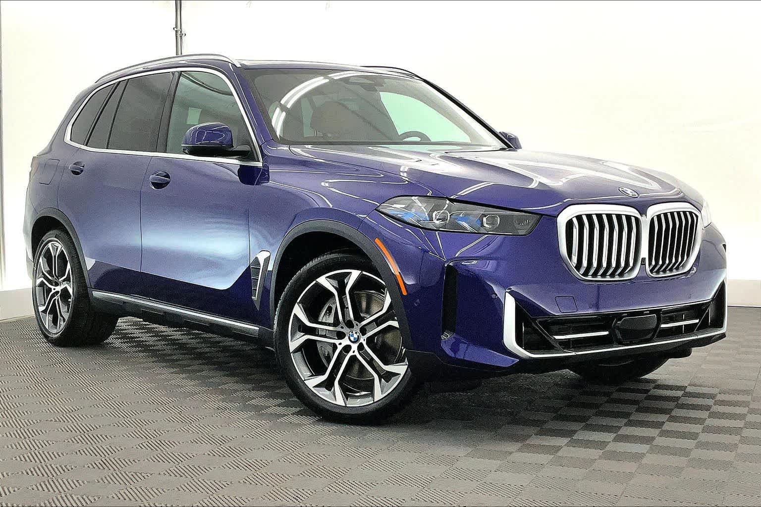 Thumbnail: 2026 BMW X5 - 21
