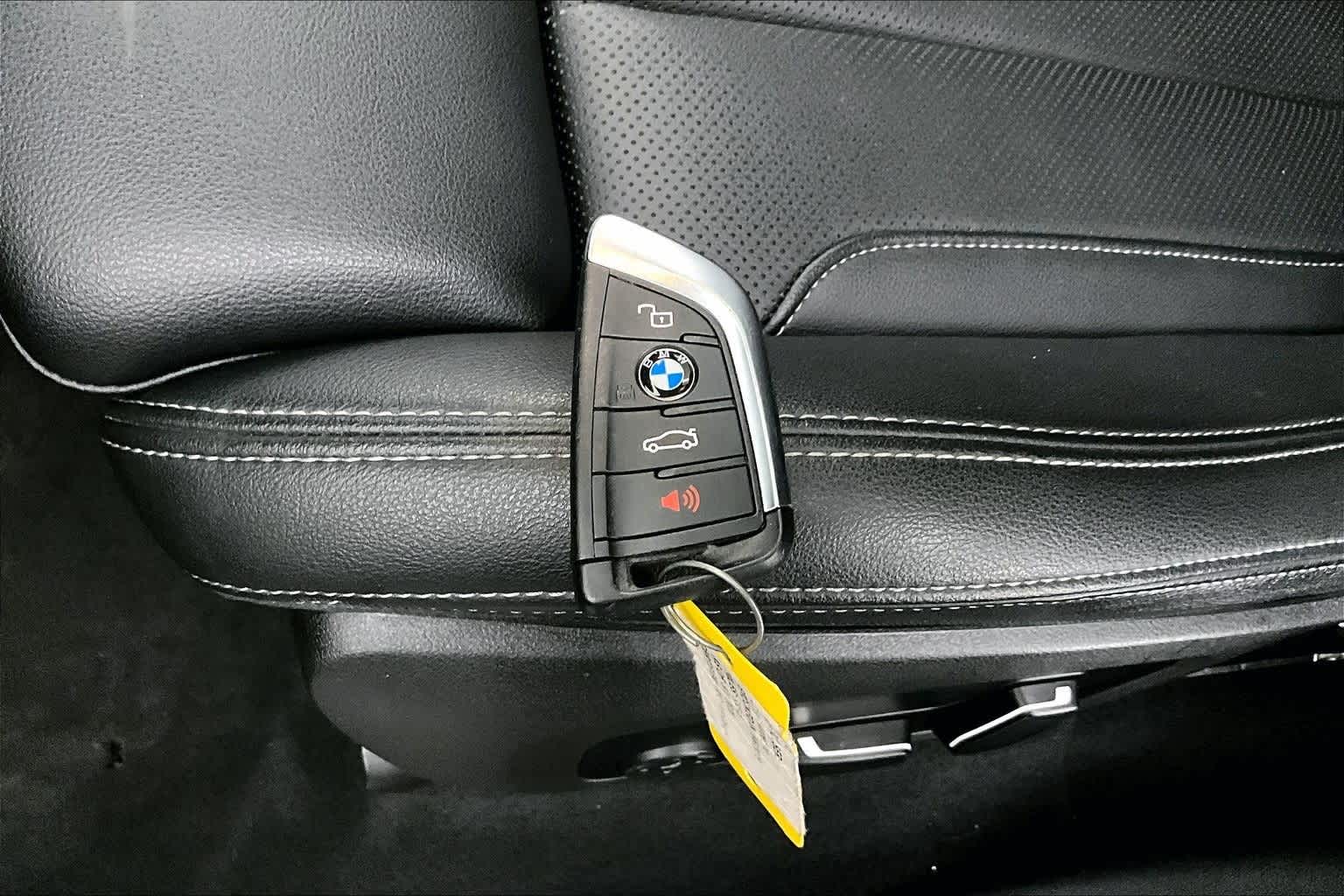 Thumbnail: 2024 BMW X3 - 19