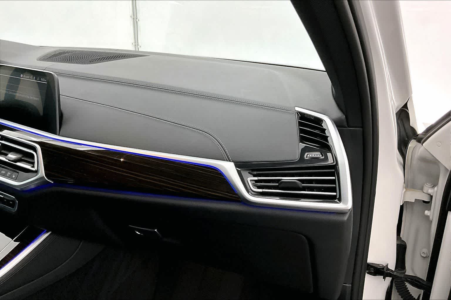 Thumbnail: 2020 BMW X5 - 23