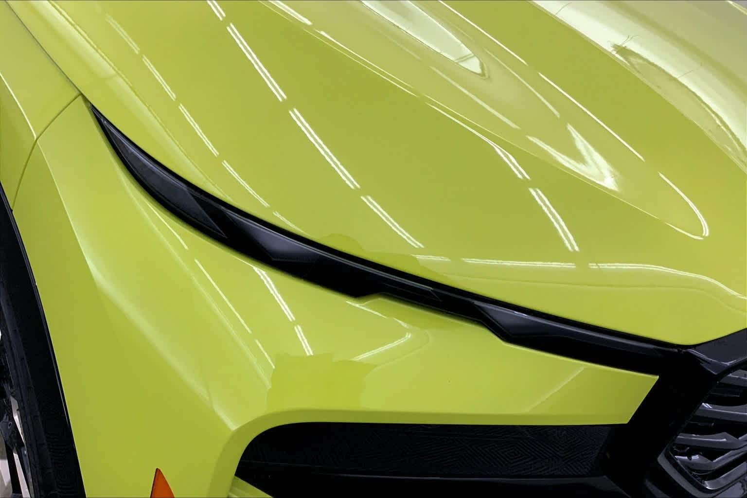 Thumbnail: 2025 BMW XM - 31