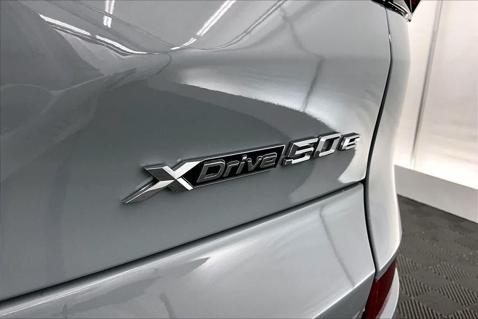 Thumbnail: 2026 BMW X5 - 7