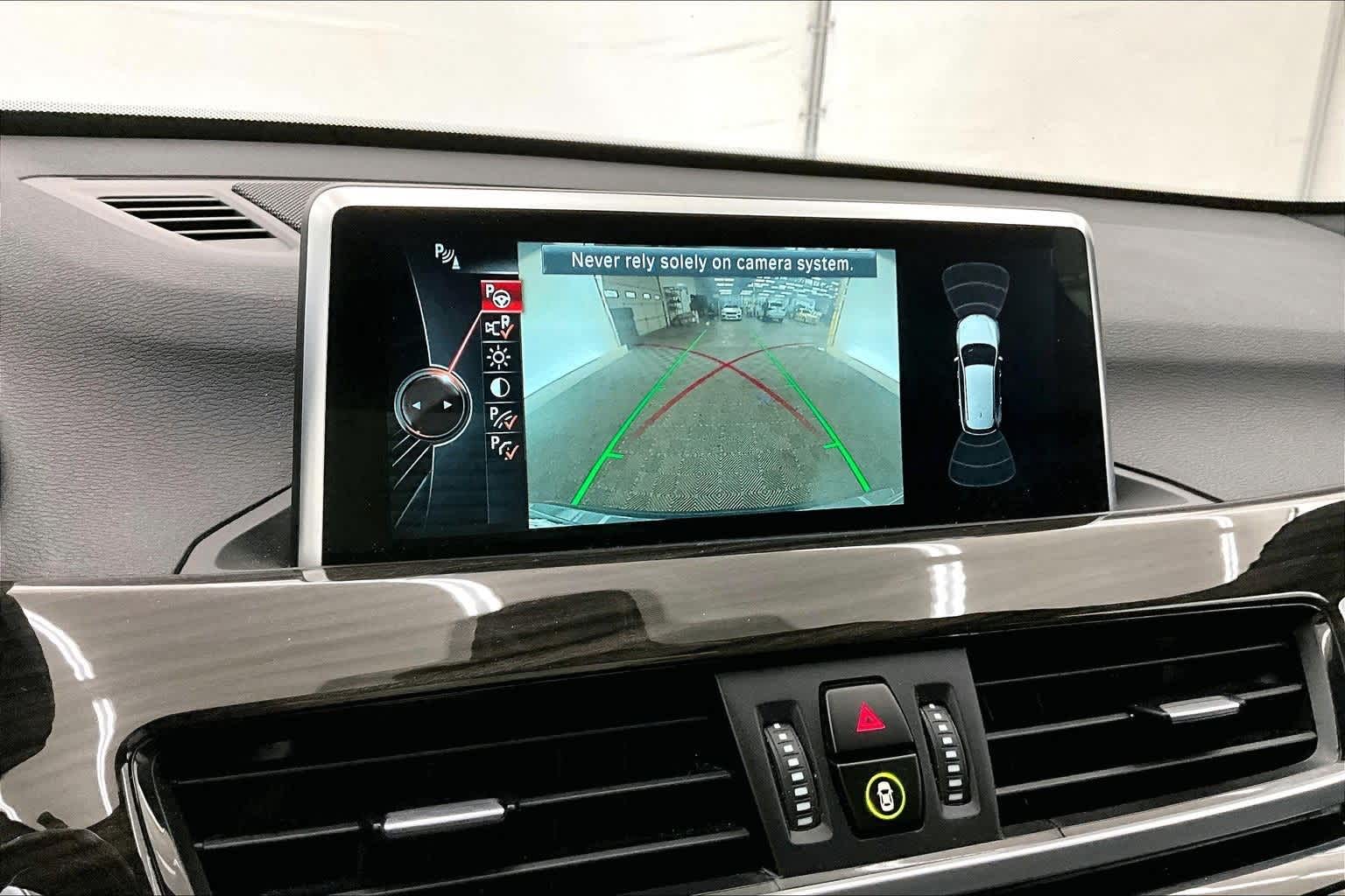 Thumbnail: 2017 BMW X1 - 26