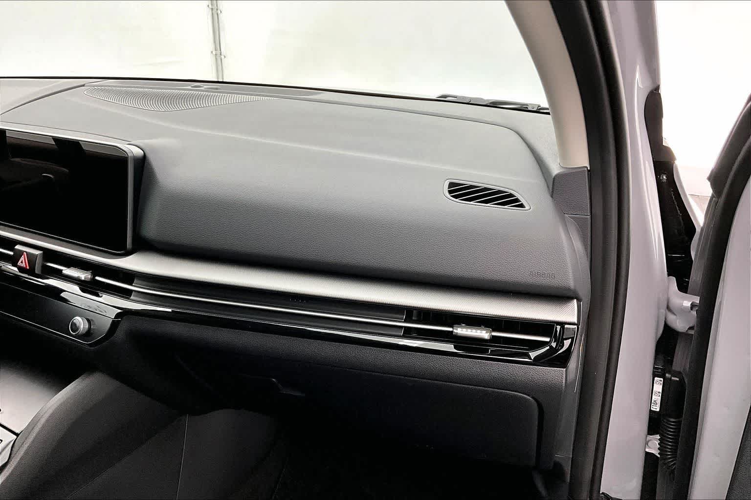 Thumbnail: 2026 Kia Sportage - 23