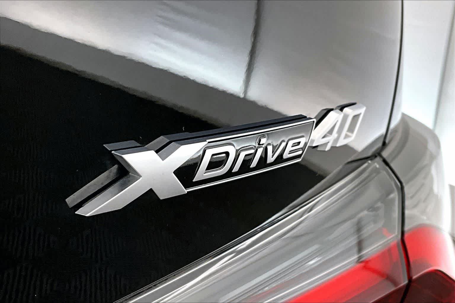 Thumbnail: 2025 BMW i4 - 7