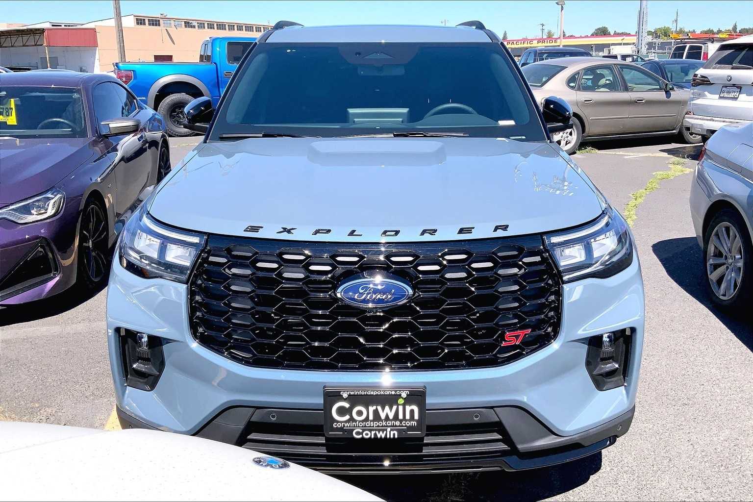Thumbnail: 2025 Ford Explorer - 6
