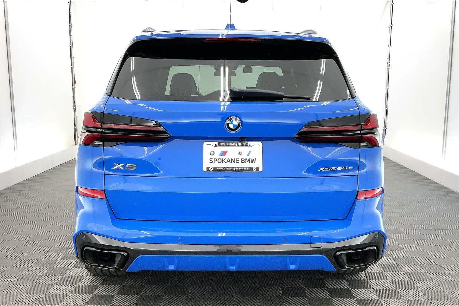 Thumbnail: 2026 BMW X5 - 5