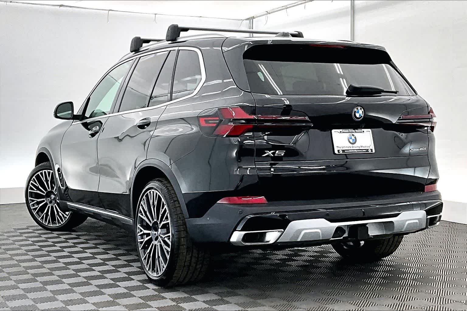 Thumbnail: 2026 BMW X5 - 4