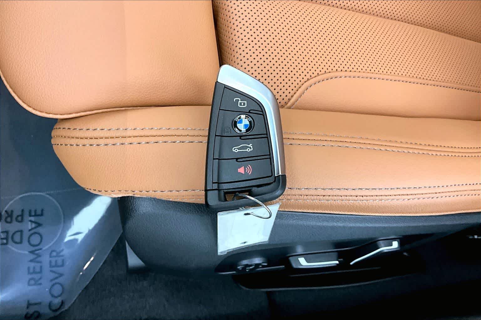 Thumbnail: 2026 BMW 3 Series - 20