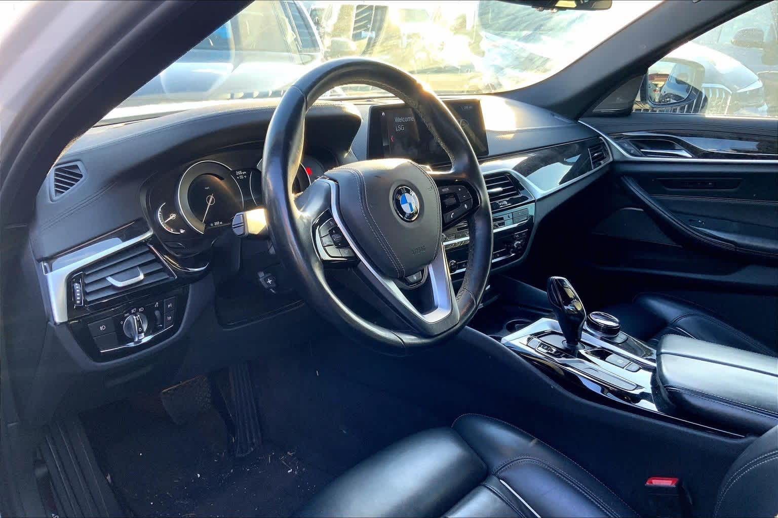 Thumbnail: 2017 BMW 5 Series - 2