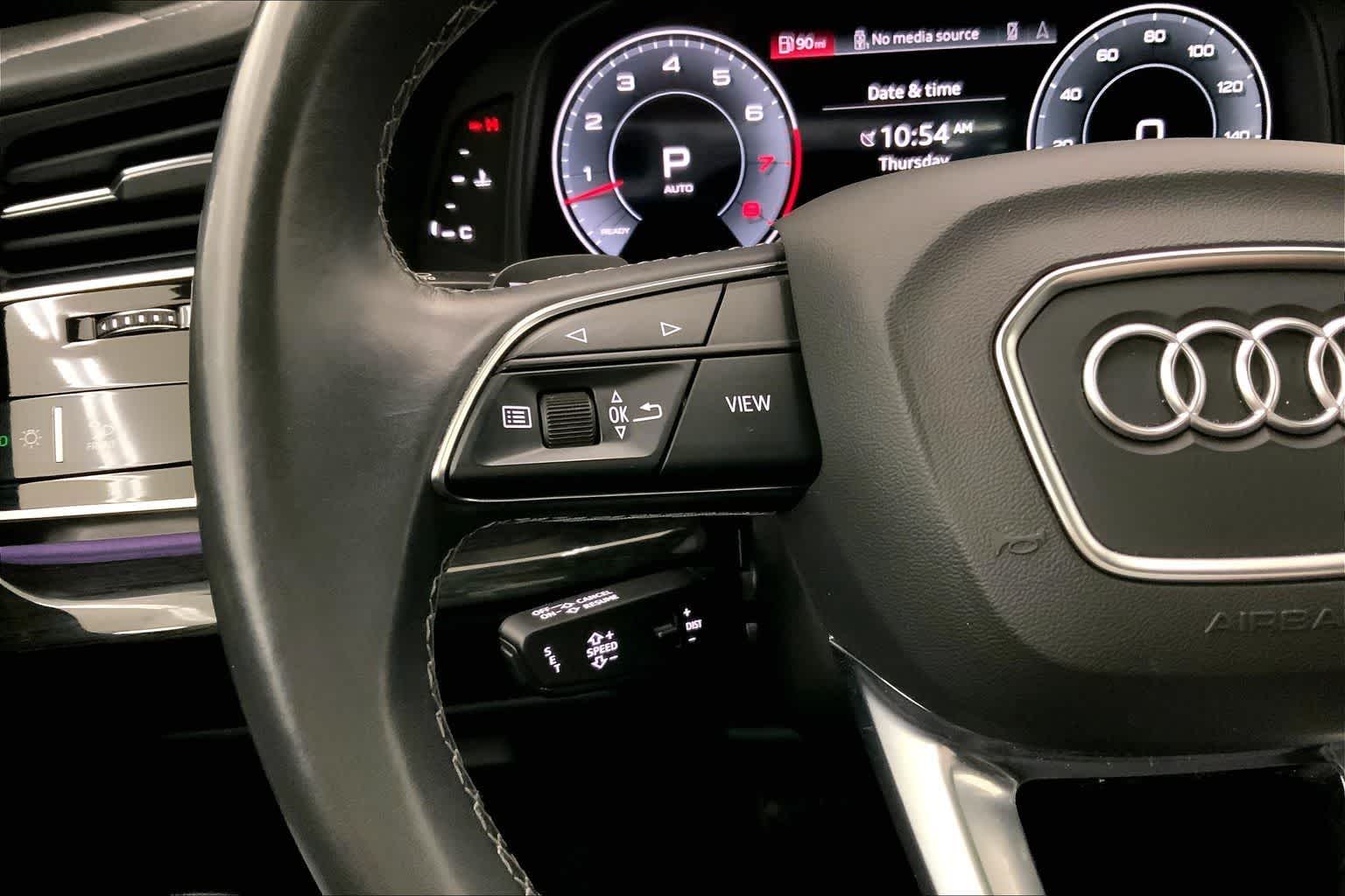 Thumbnail: 2022 Audi Q8 - 24