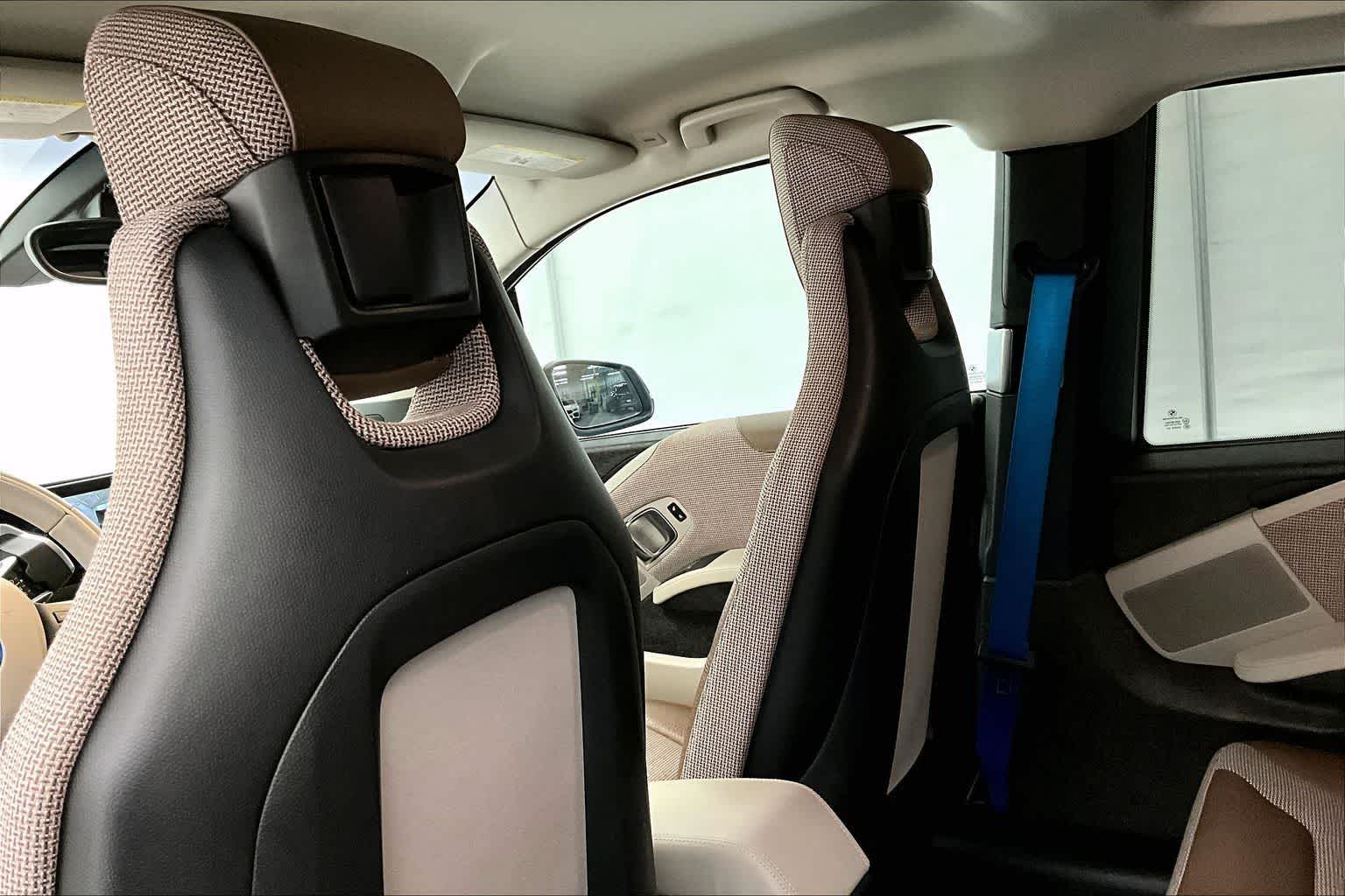 Thumbnail: 2019 BMW i3 - 12