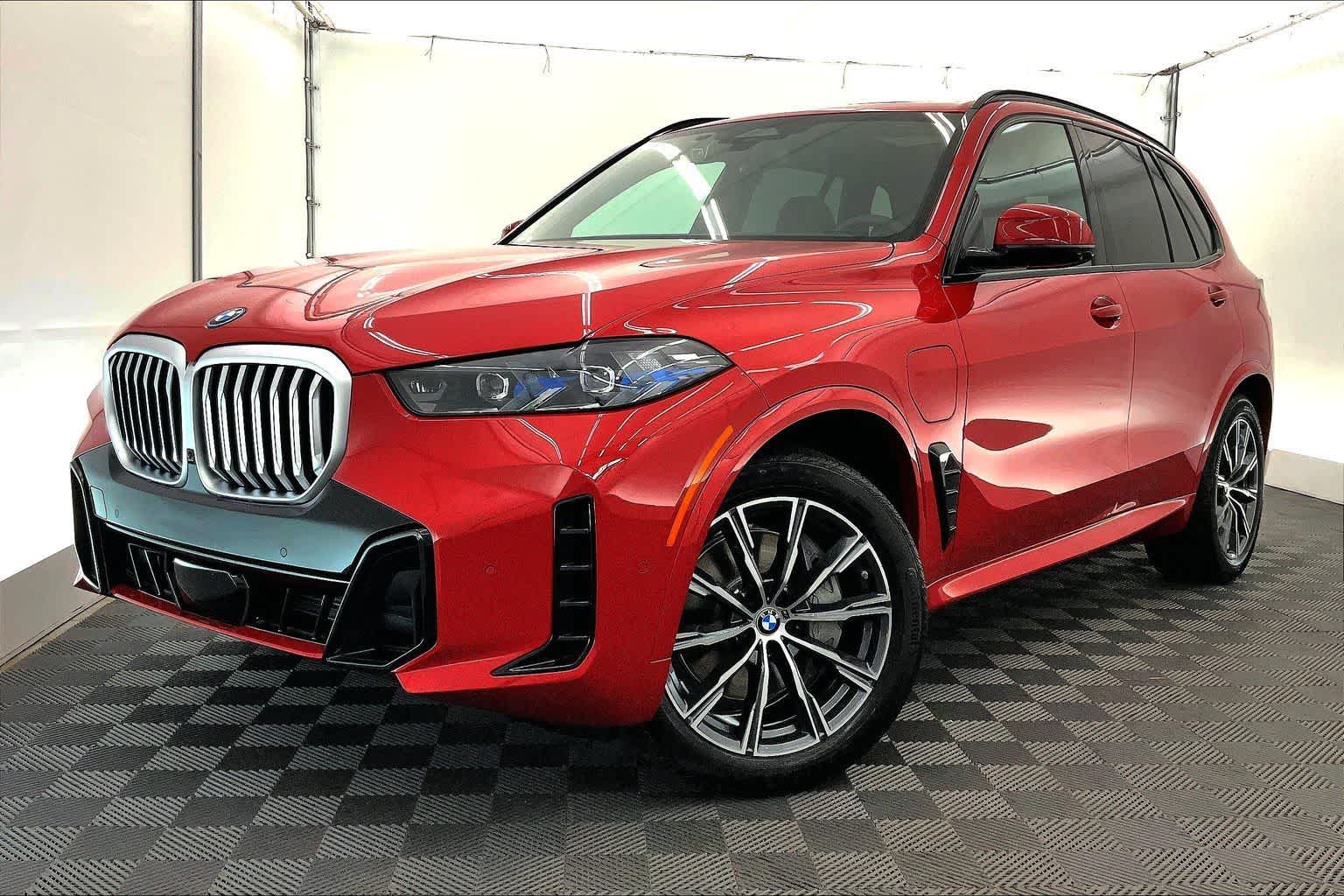 Thumbnail: 2026 BMW X5 - 1