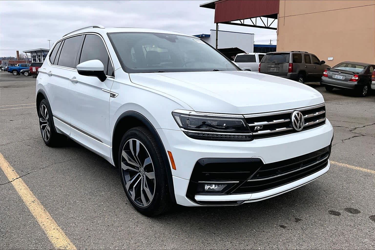 Thumbnail: 2020 Volkswagen Tiguan - 11