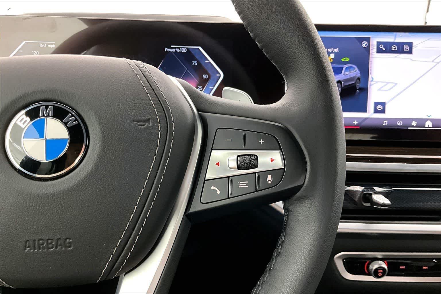 Thumbnail: 2025 BMW X5 - 25