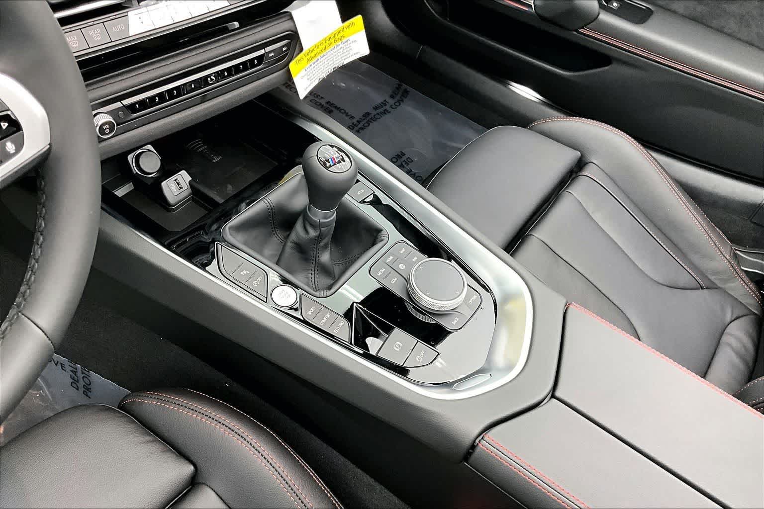 Thumbnail: 2026 BMW Z4 - 16