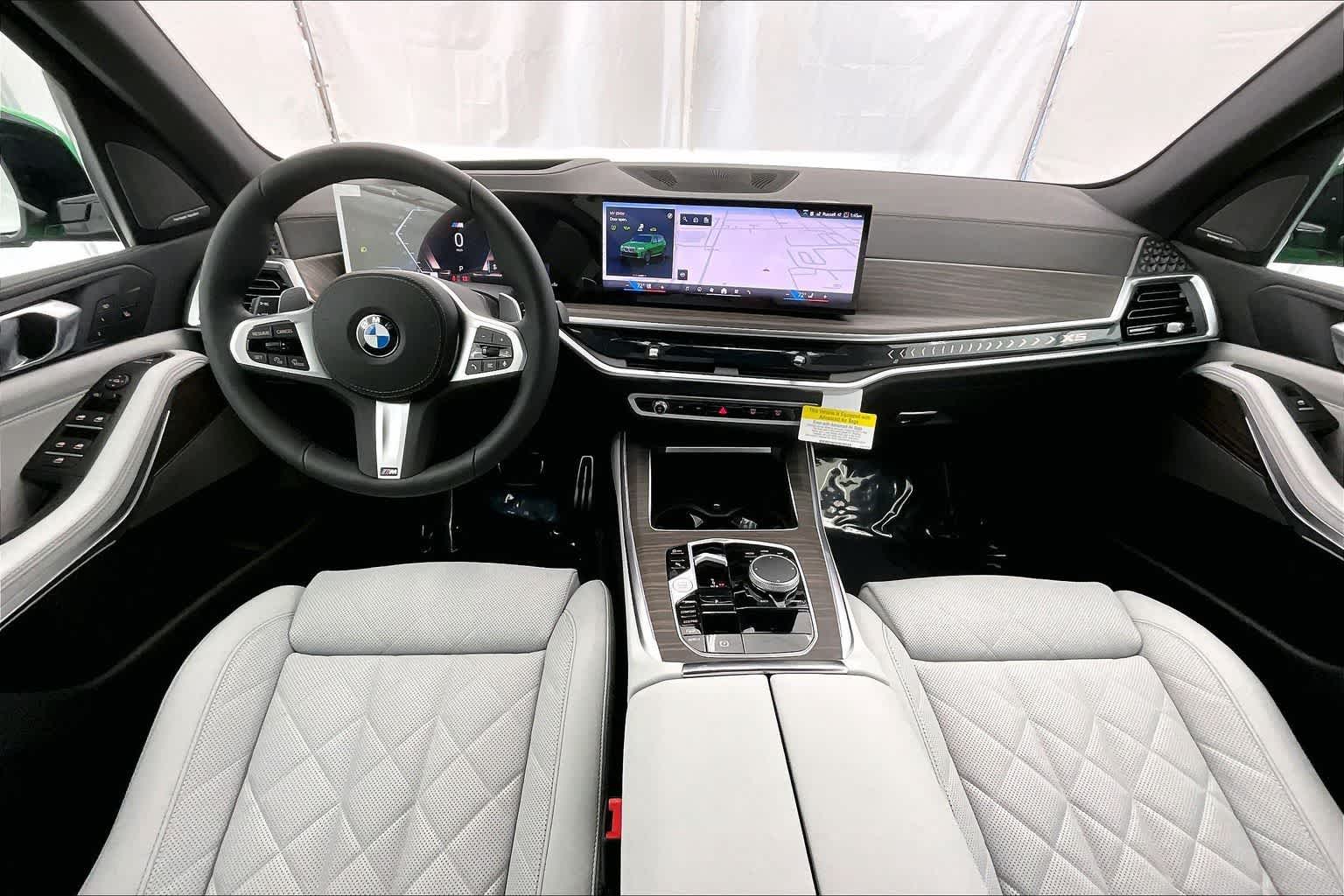 Thumbnail: 2026 BMW X5 - 10
