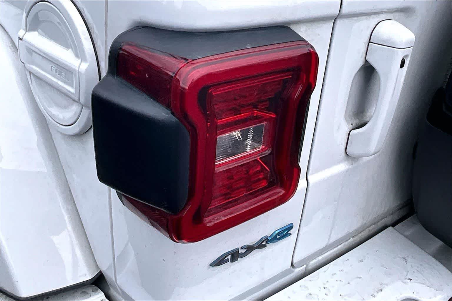 Thumbnail: 2024 Jeep Wrangler - 15