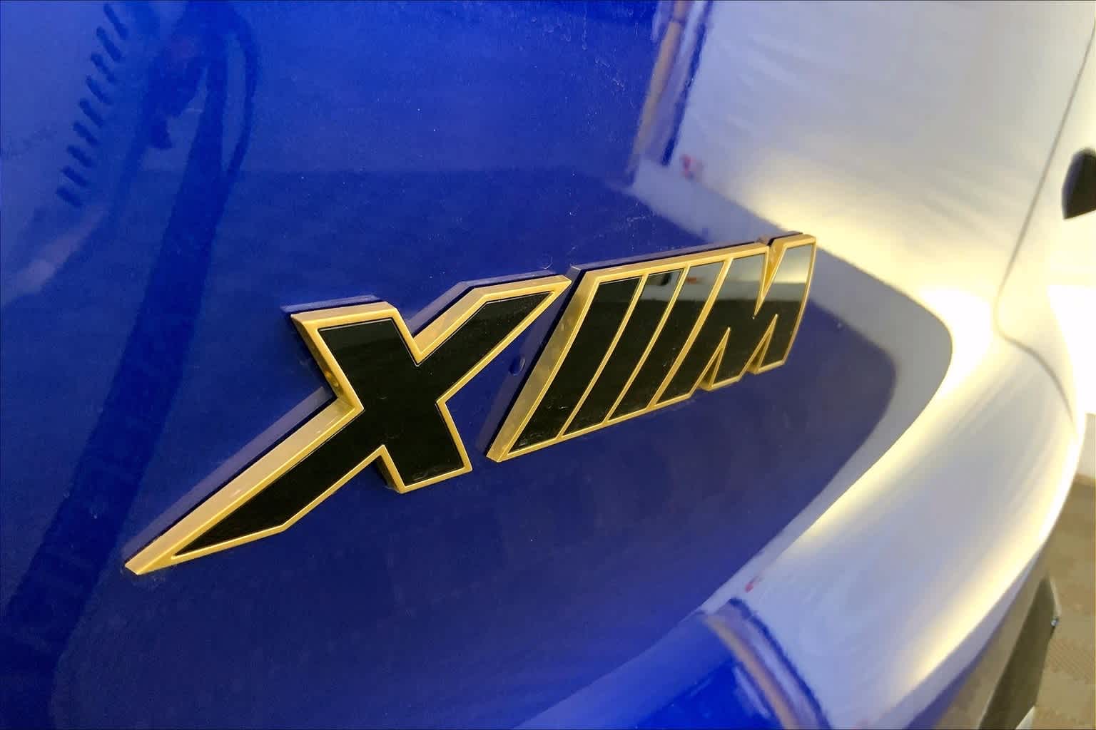 Thumbnail: 2023 BMW XM - 7