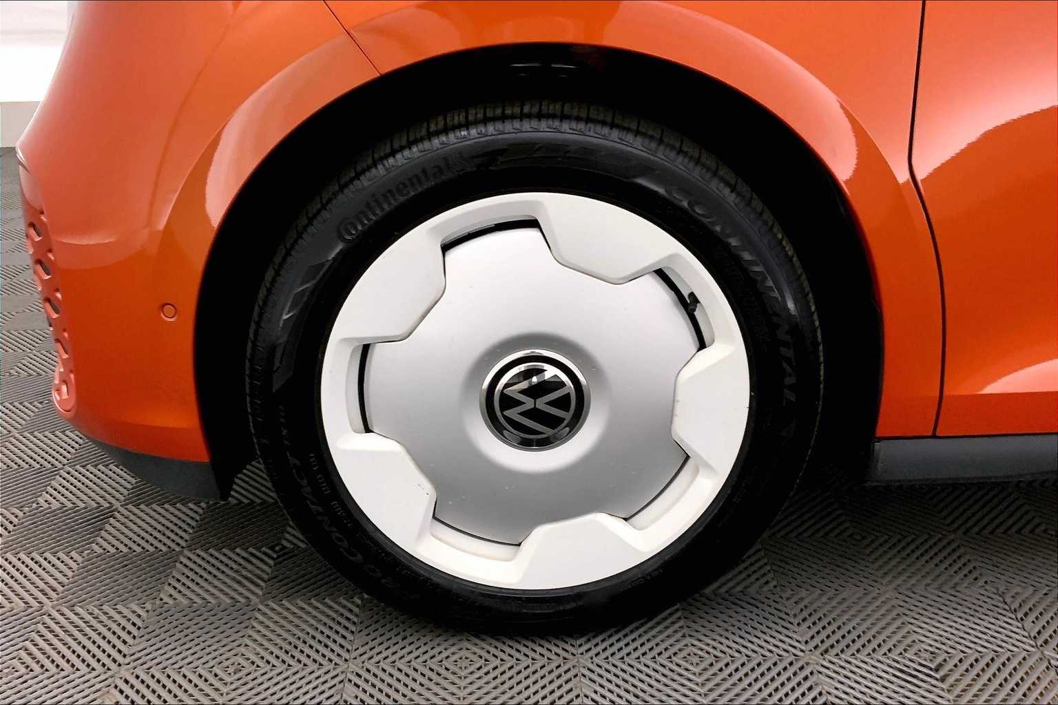 Thumbnail: 2025 Volkswagen ID.Buzz - 8