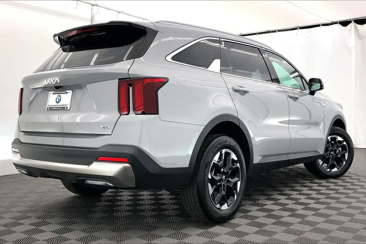Thumbnail: 2025 Kia Sorento - 22