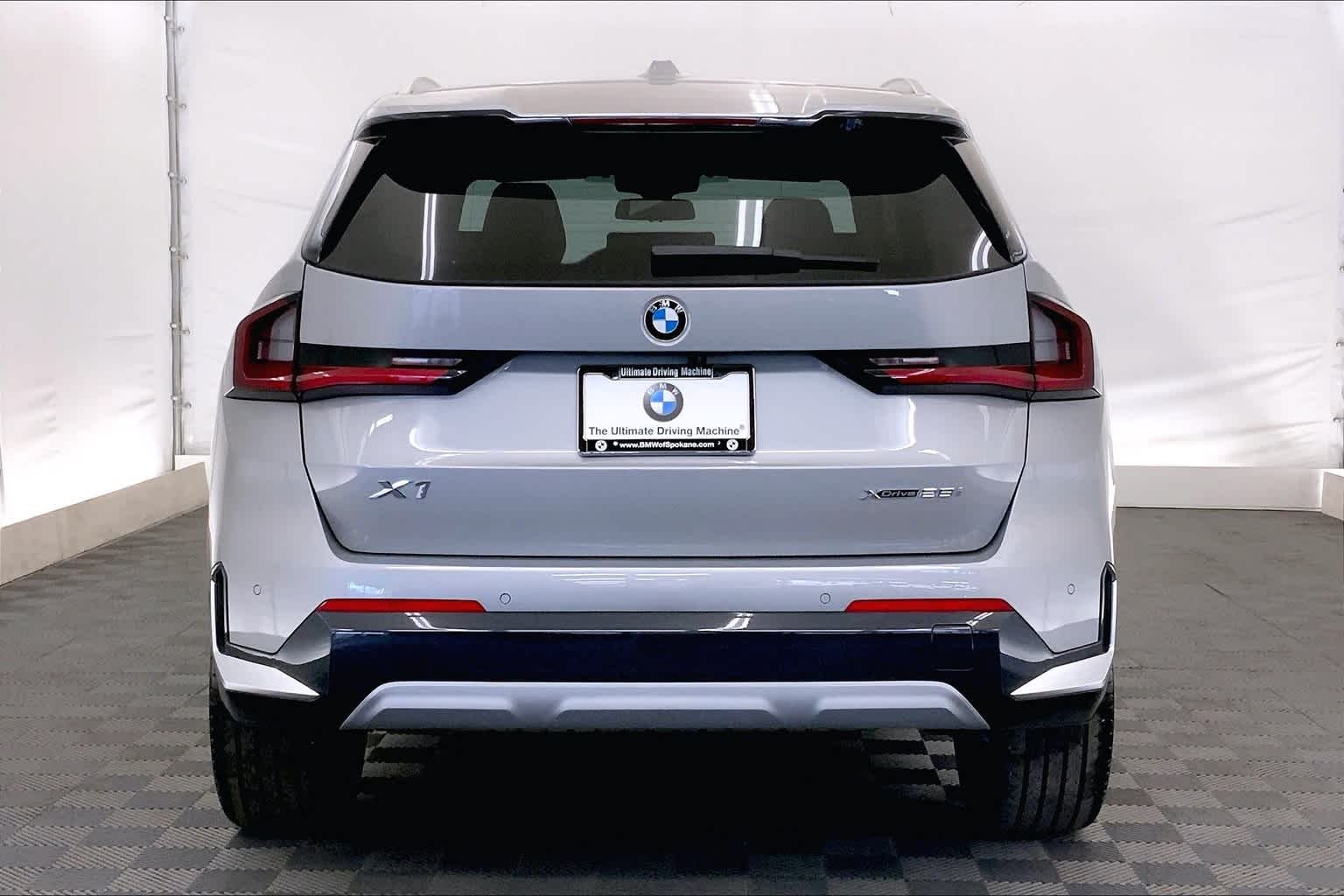 2025 BMW X1 xDrive28i 5
