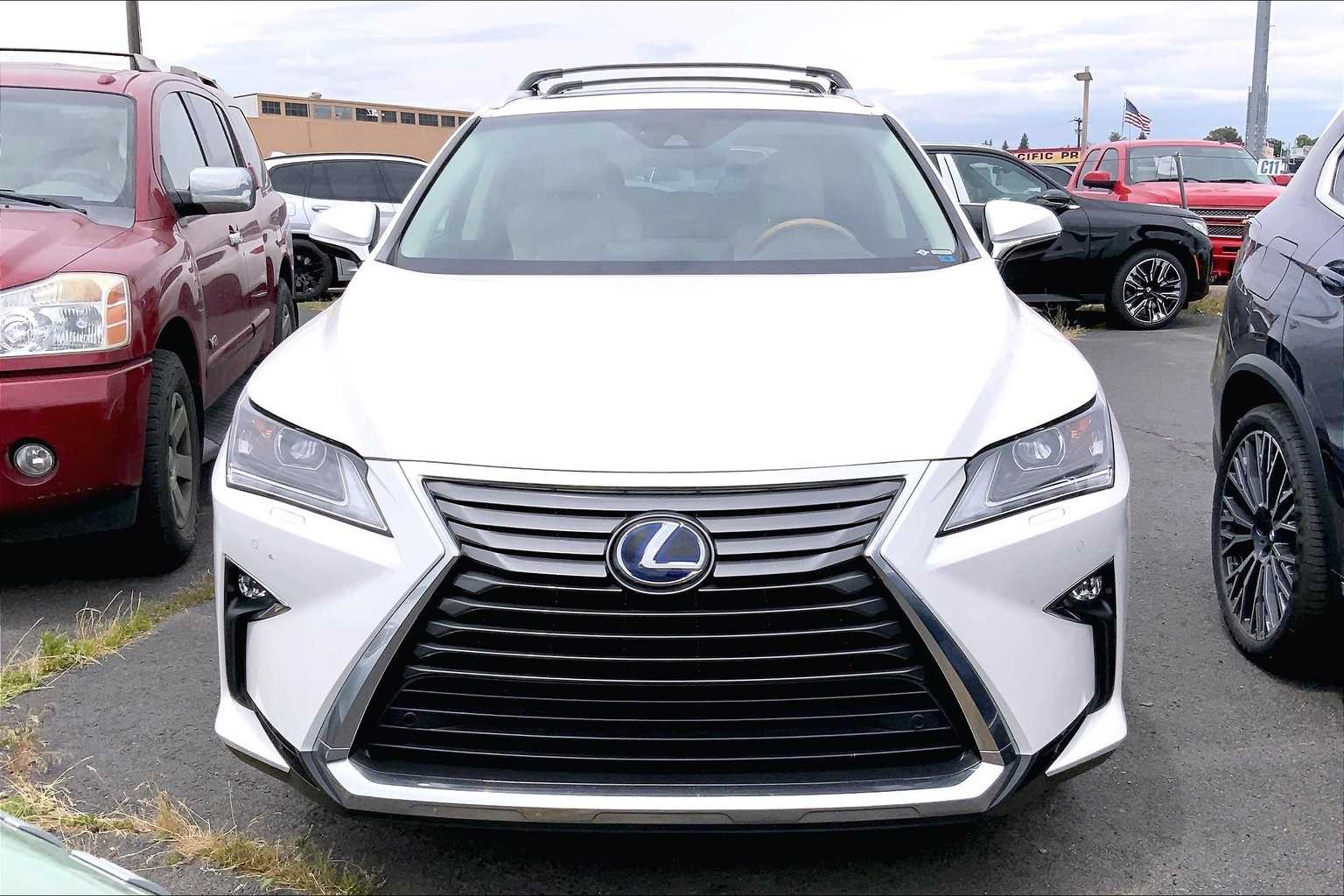 Thumbnail: 2018 Lexus RX - 6