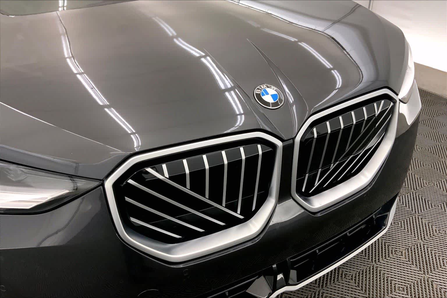 Thumbnail: 2025 BMW X3 - 33