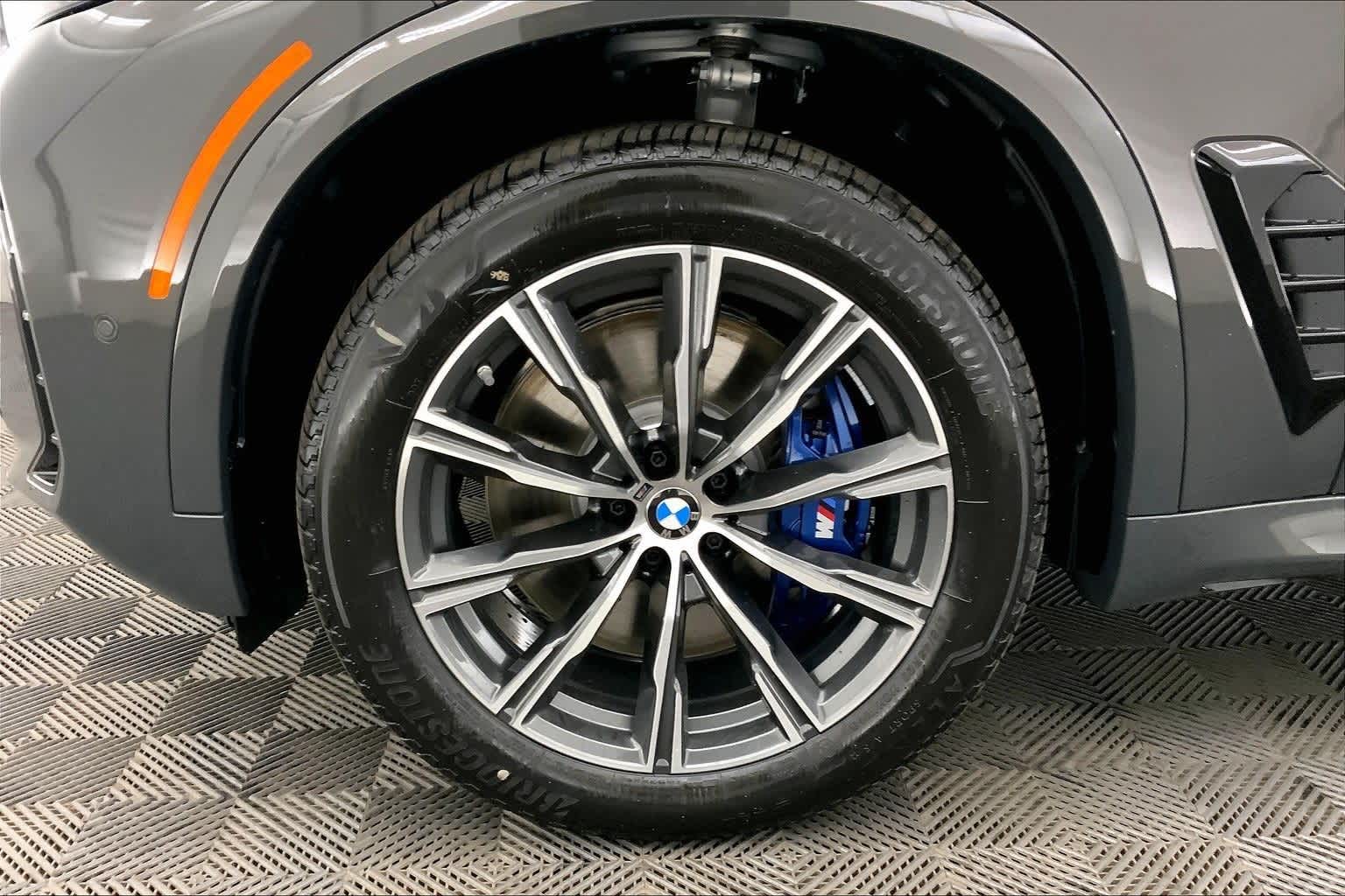 Thumbnail: 2026 BMW X5 - 8