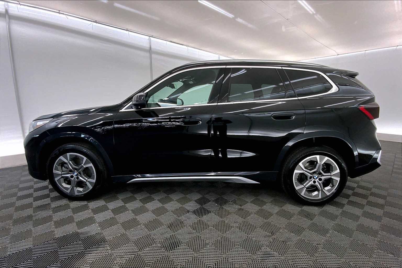 2025 Bmw X1 XDrive28i photo 3