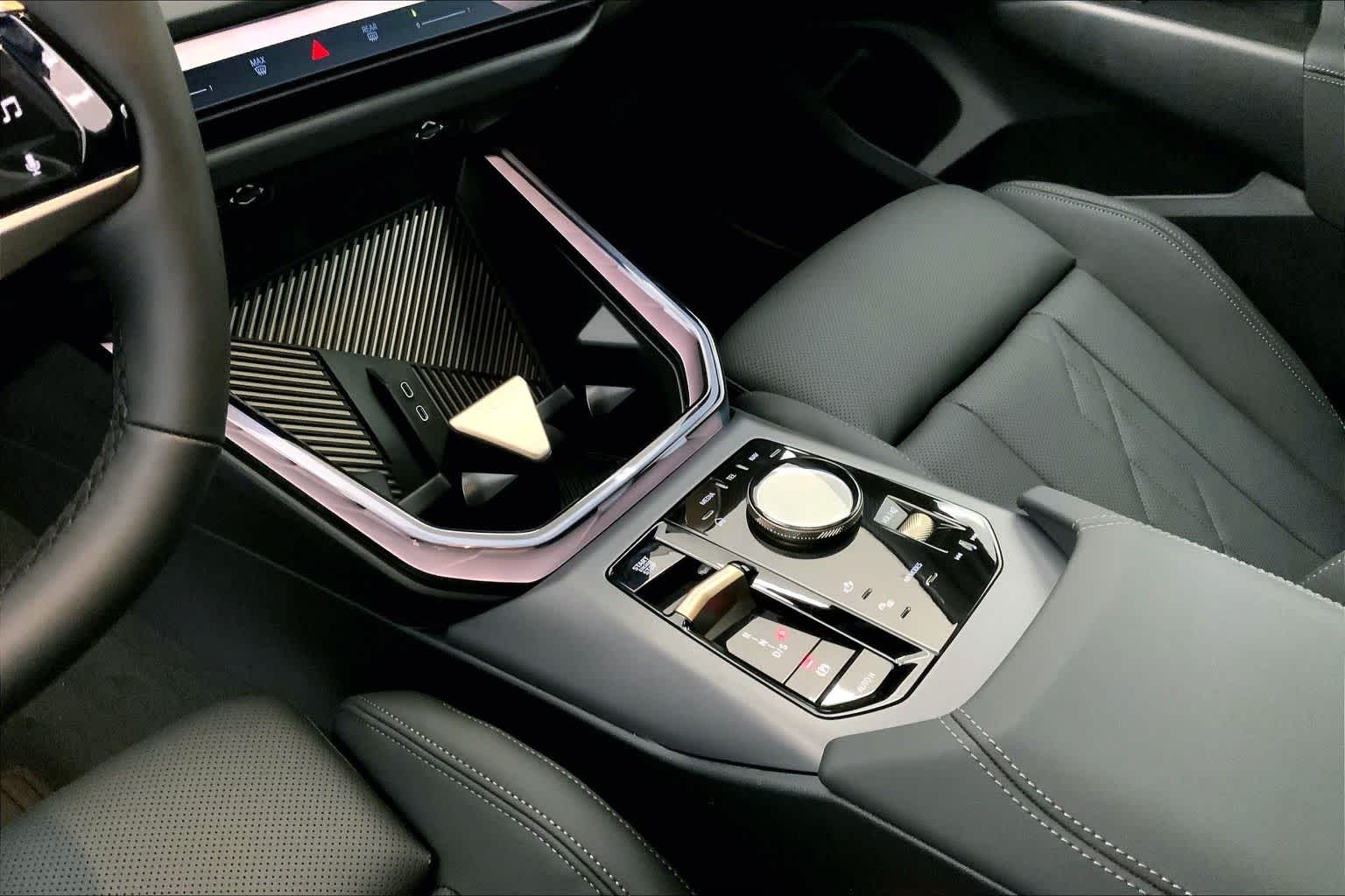 Thumbnail: 2025 BMW X3 - 17